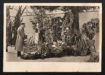 1938 'Adolf Hitler at the Grave of His Parents in Leonding', Propaganda Postcard, Third Reich Nazi Germany